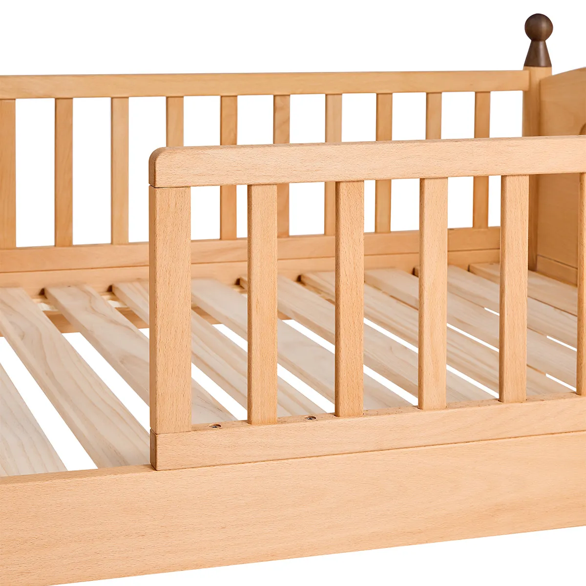 Dear Bear Mobile Oak Sleeping Cot