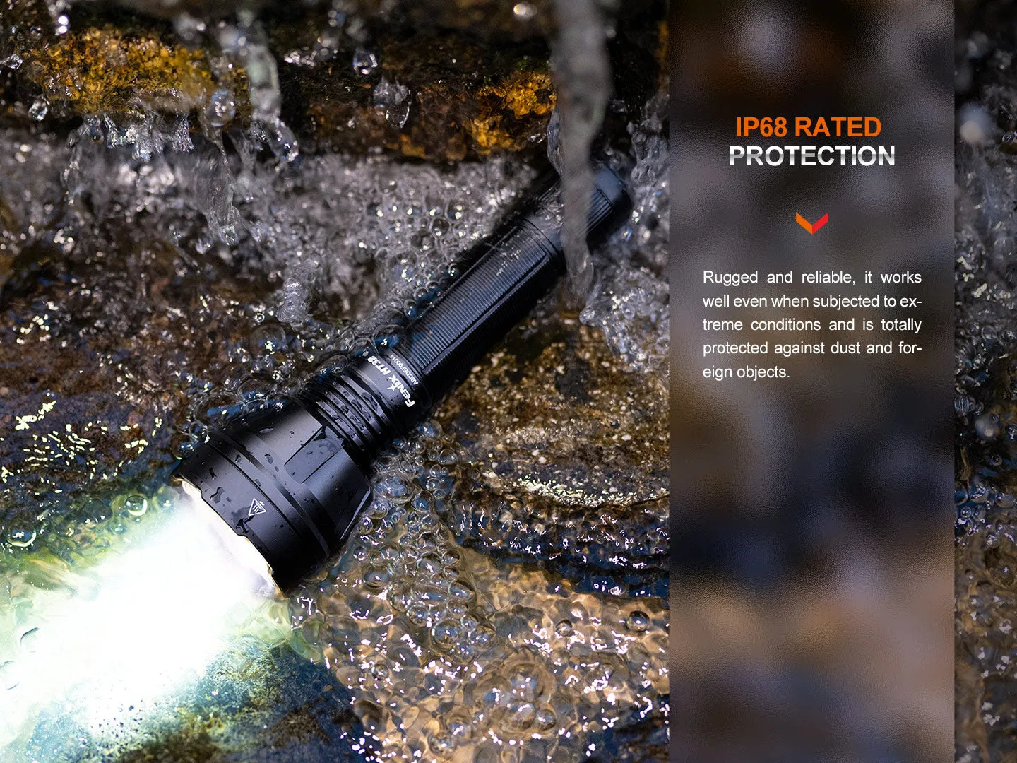 Hunting Flashlight with Red & Green Output - HT32